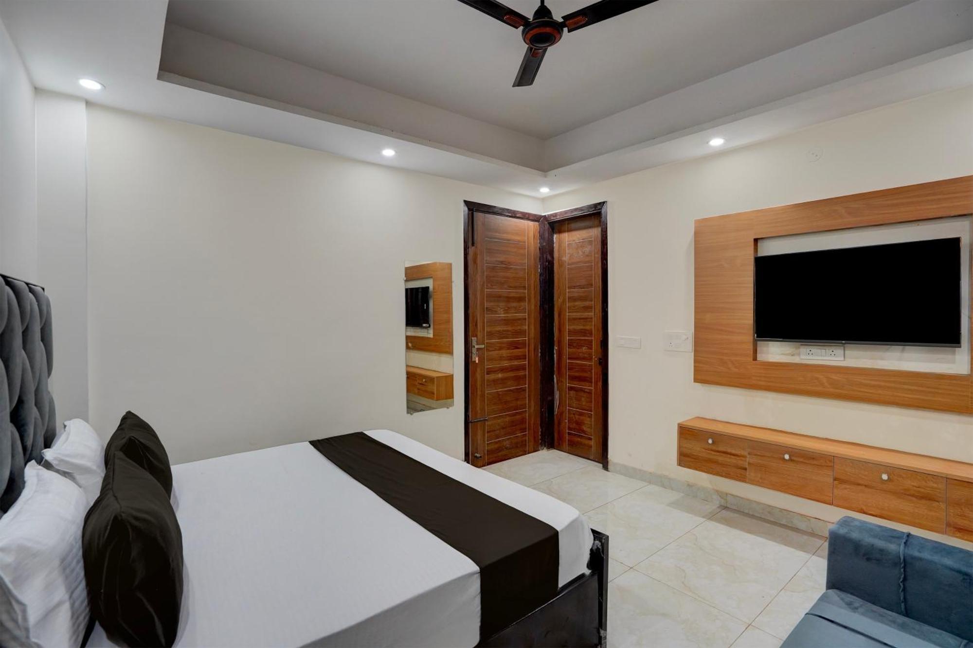 Hotel O R.N Residency Hotel Ghaziabad Exterior photo